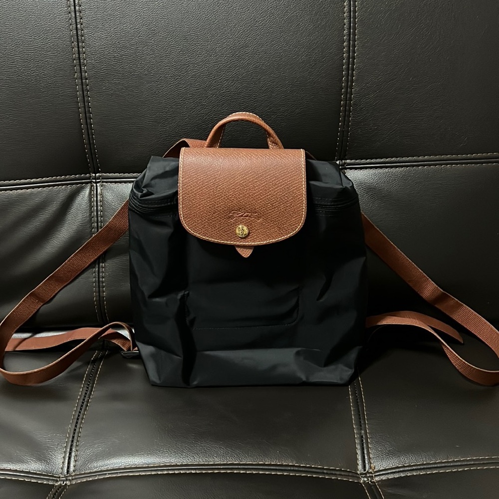 SOLD OUT Longchamp Le Pliage Original backpack.